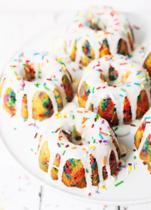 Mini funfetti bundt cake Recipe
